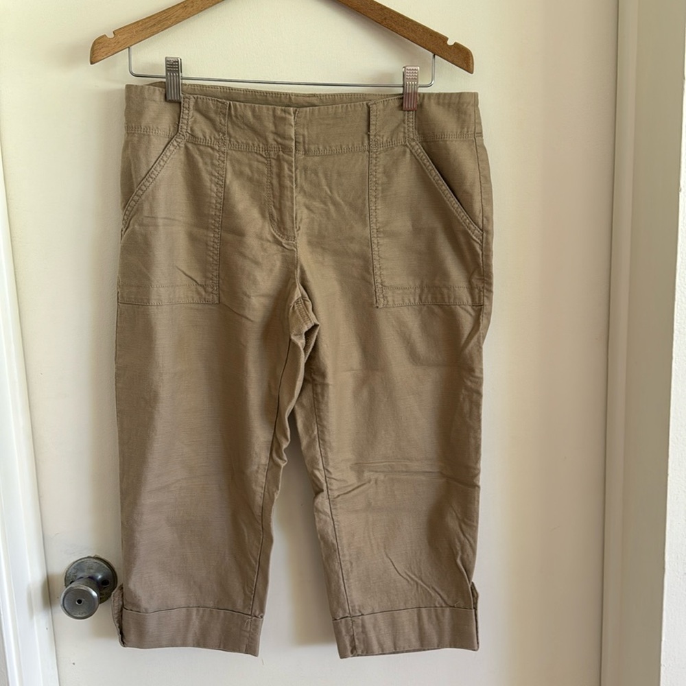 Ann Taylor khaki crop pants